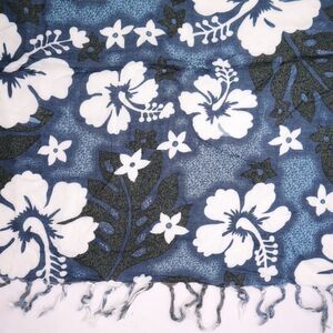 TROPICAL SARONG 64x45 THIRDCOAST BLUE & WHITE NEW